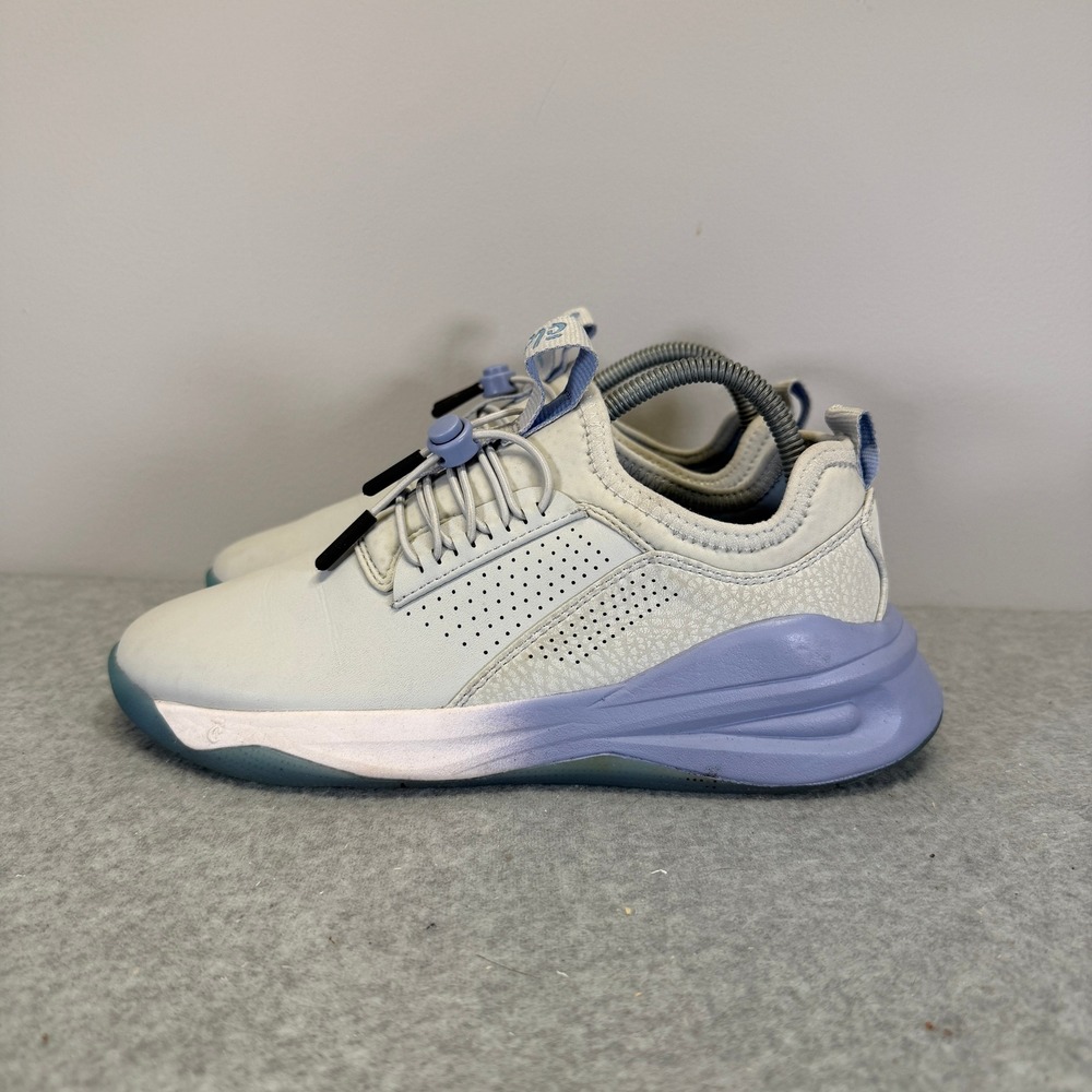Clove Solo Nursing Sneakers Womens Shoes Size 5.5 Grey Lavender Water Resistant